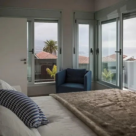 Villa Moderna Con Piscina Y Vistas Al Teide Y Mar